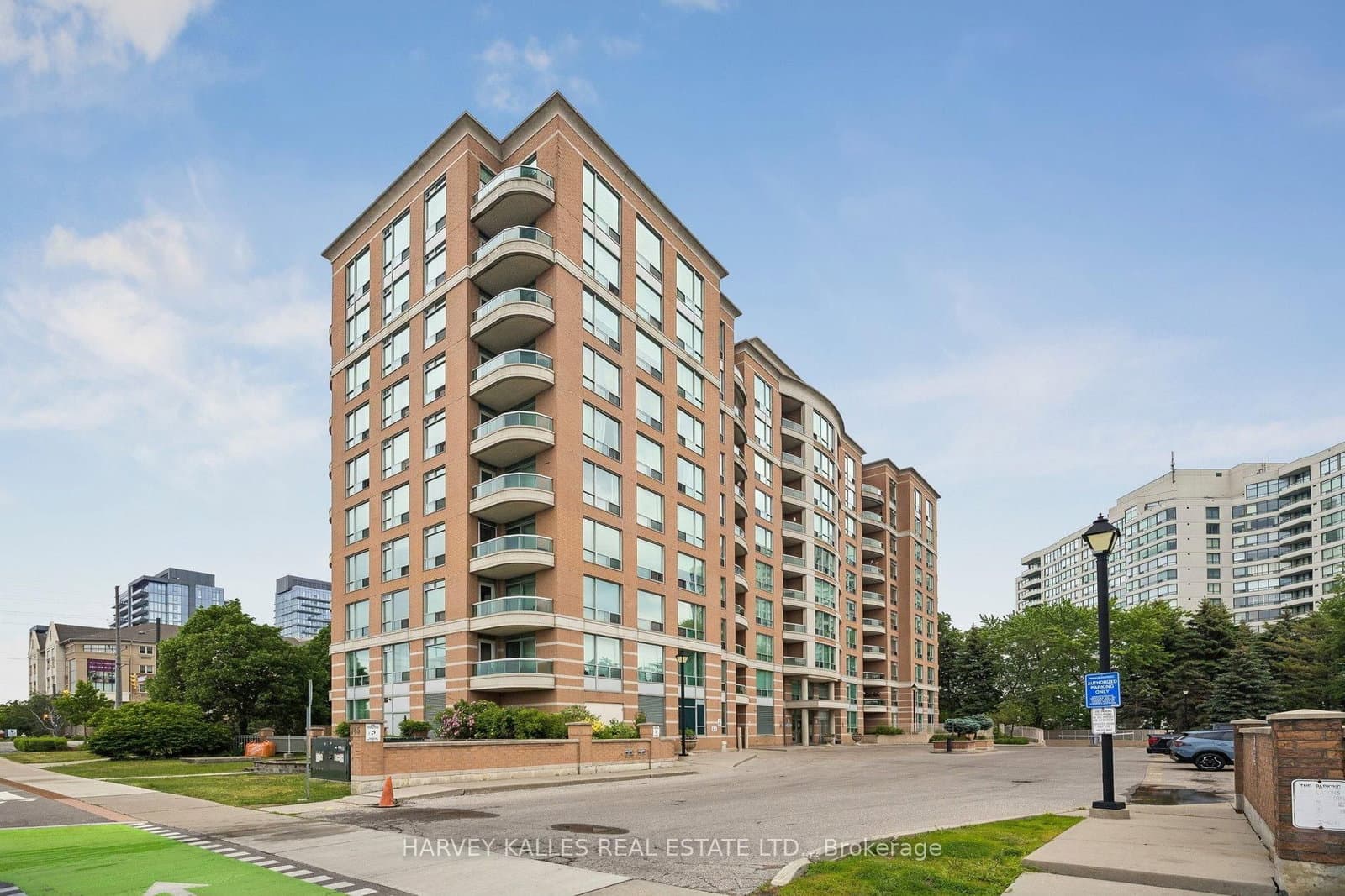 745 New Westminster Drive, Unit 302 - Image 4