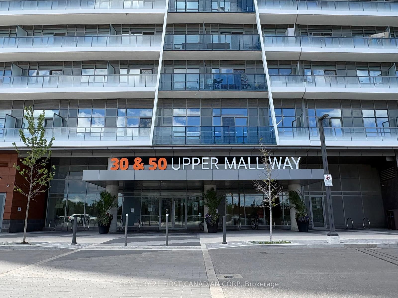 50 Upper Mall Way, Unit B-3011 - Image 2