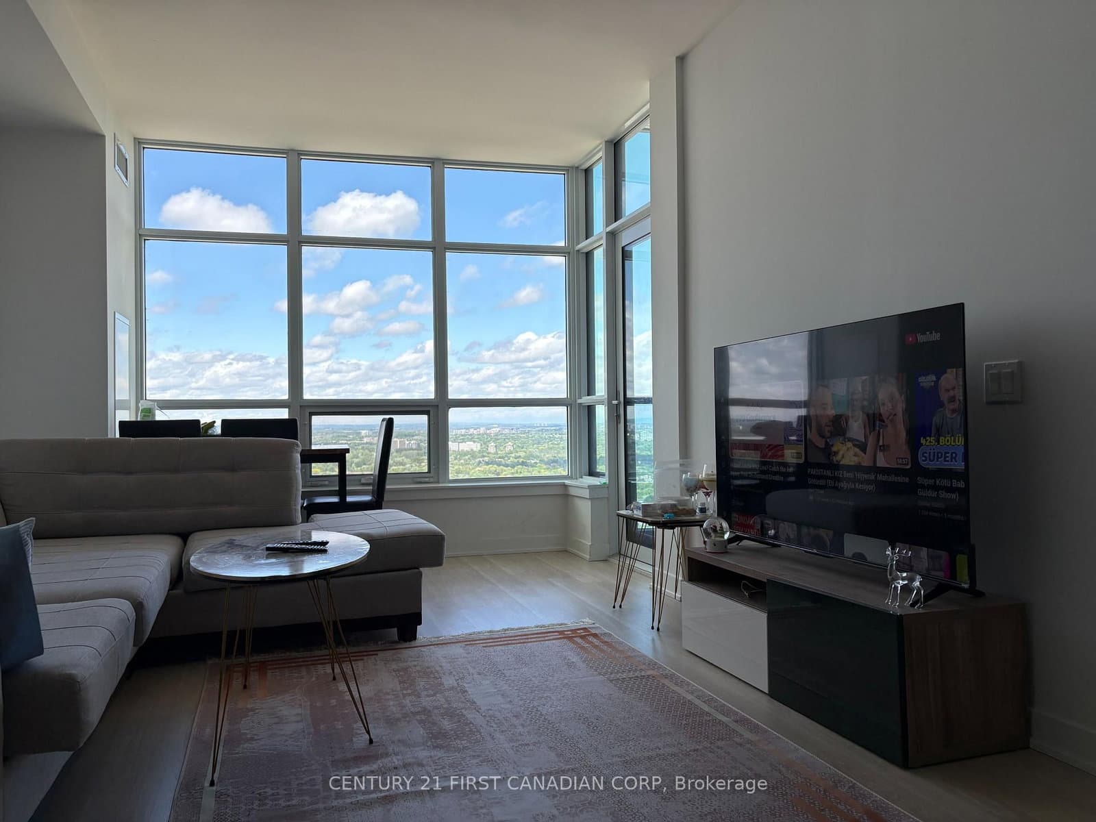 50 Upper Mall Way, Unit B-3011 - Image 6
