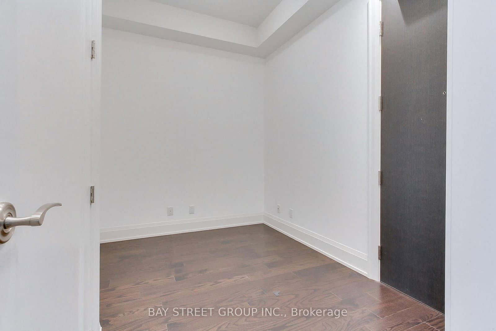 20 Fred Varley Drive, Unit 312 - Image 6