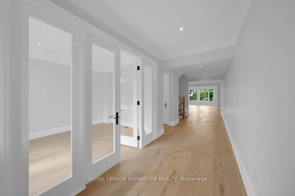 92 Howard Road - Image 4