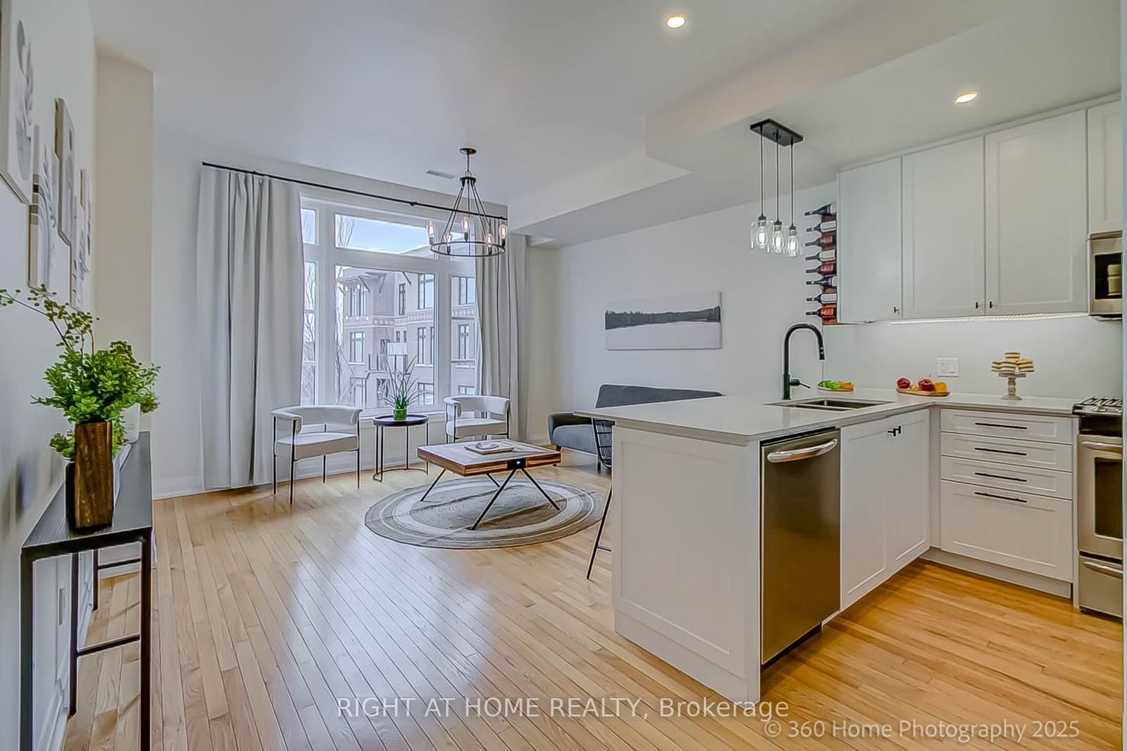 8169 Kipling Avenue, Unit 31 - Image 2
