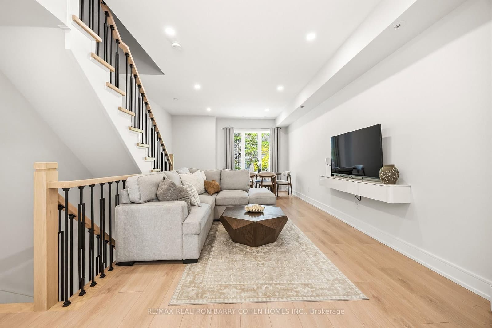 21 Galleria Parkway, Unit 21 - Image 4