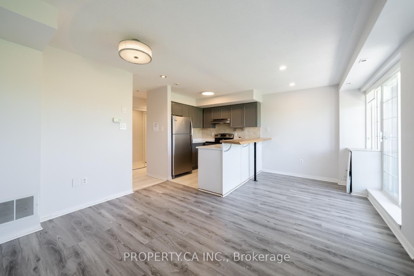 15 Cornell Meadows Avenue, Unit A206 - Image 4