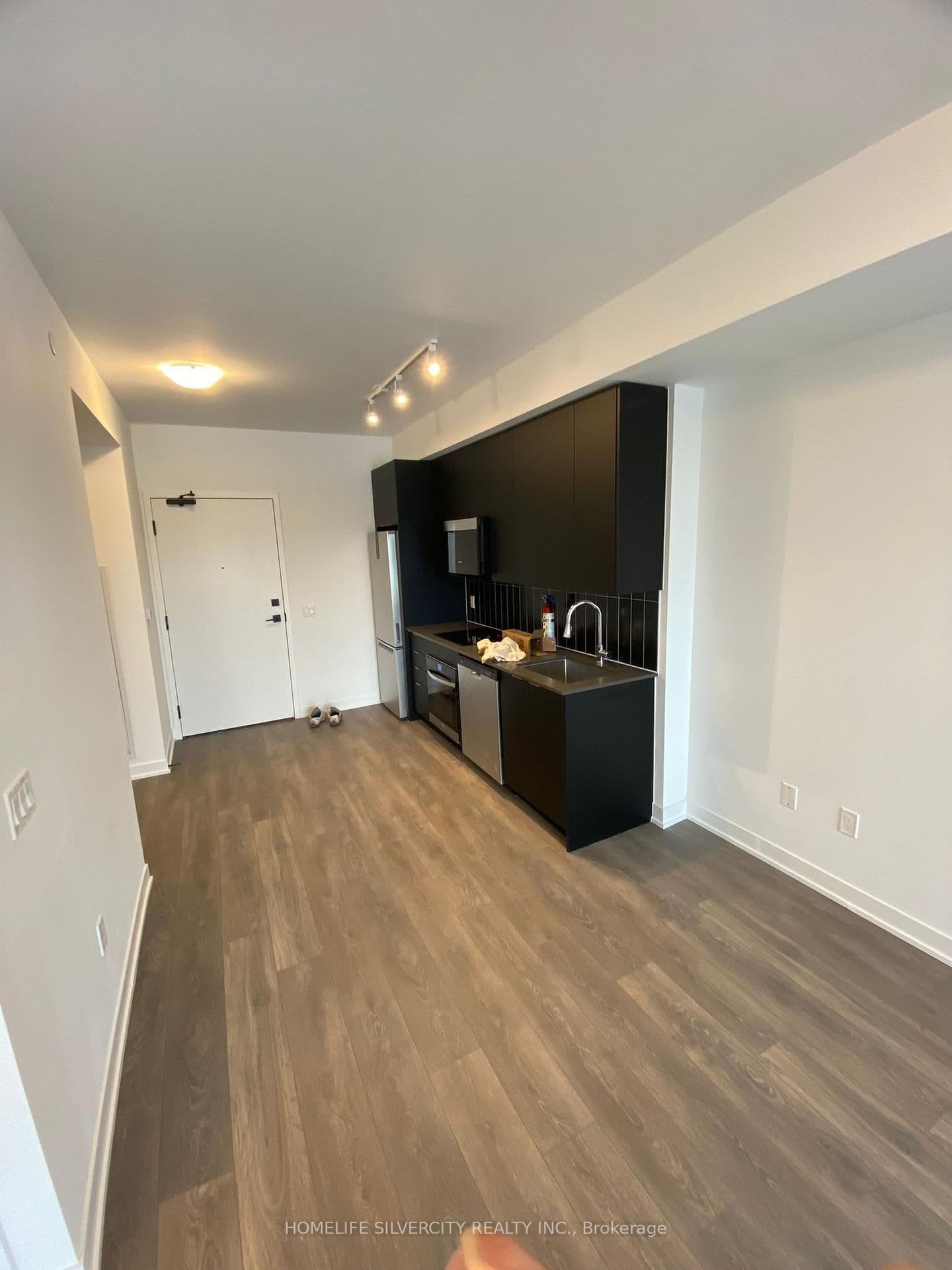474 Caldari Road, Unit 313 - Image 6