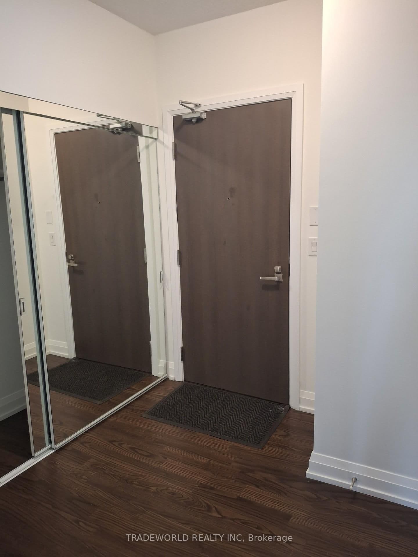 7171 Yonge Street, Unit #901 - Image 4