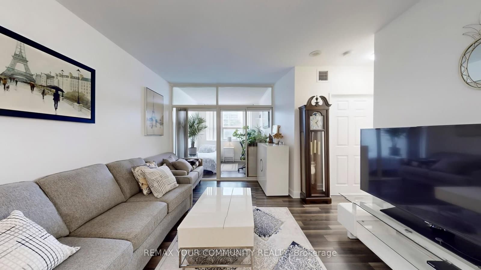 7398 Yonge Street, Unit 111 - Image 3