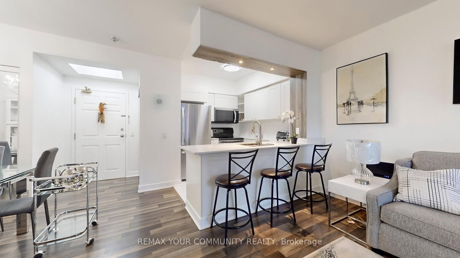 7398 Yonge Street, Unit 111 - Image 5