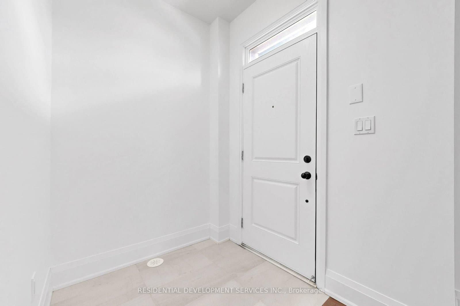 37 Village Parkway - Image 3