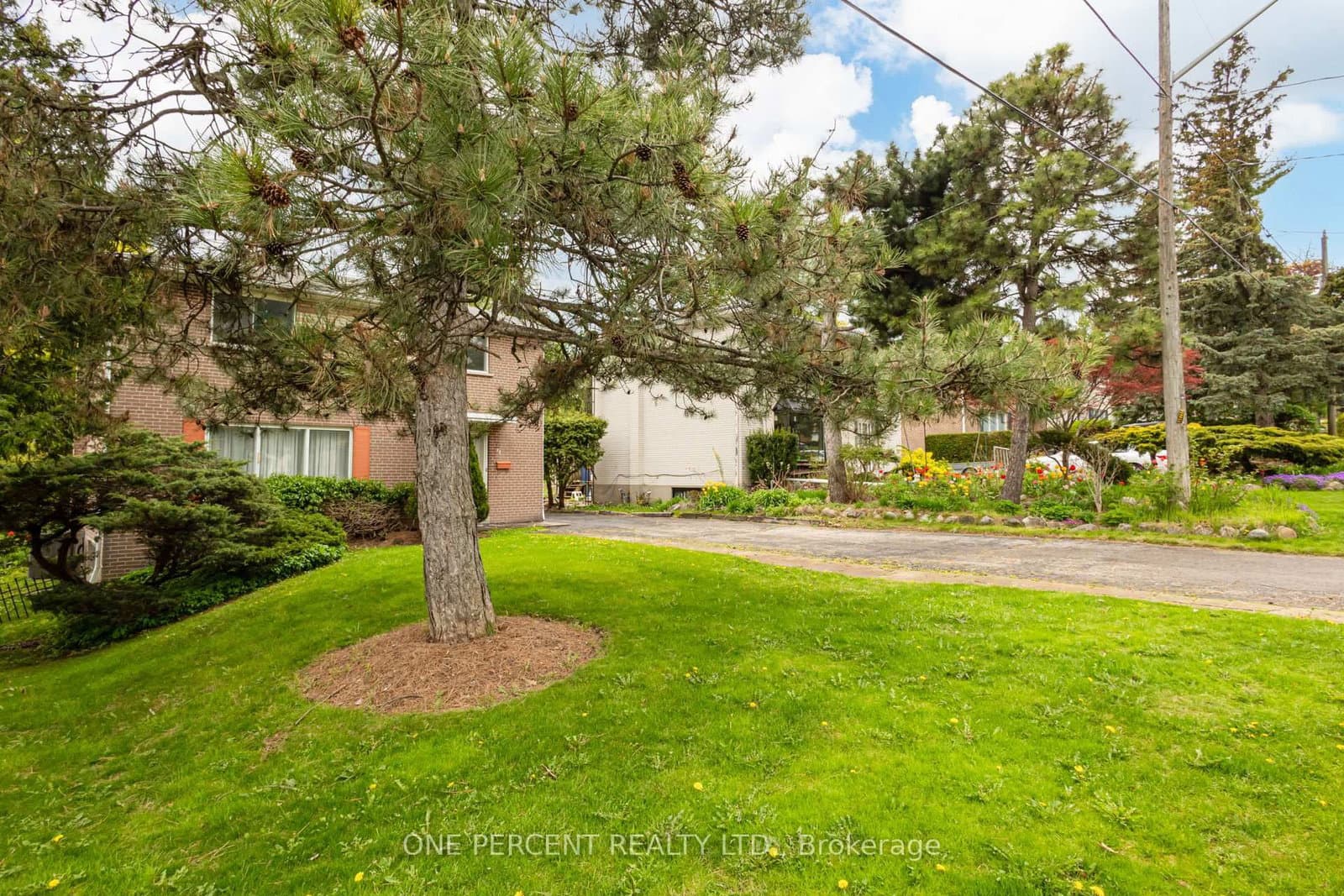 79 Grandview Avenue - Image 4