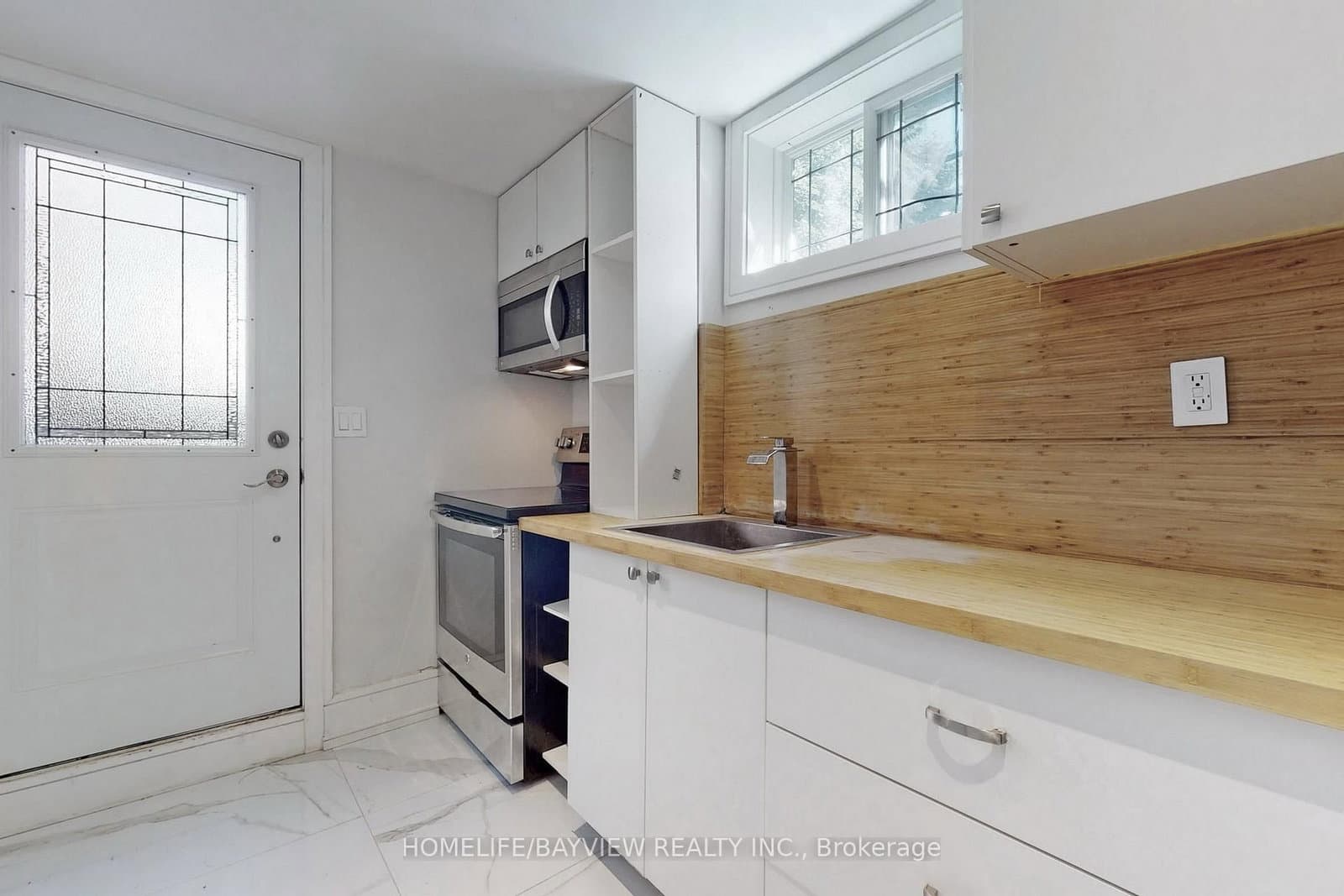 72 Lensmith Drive, Unit Bsmnt - Image 6