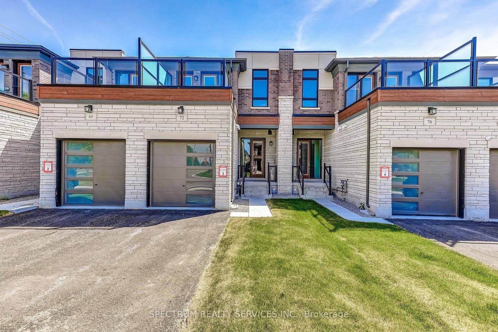 72 Adario Crescent - Image 2