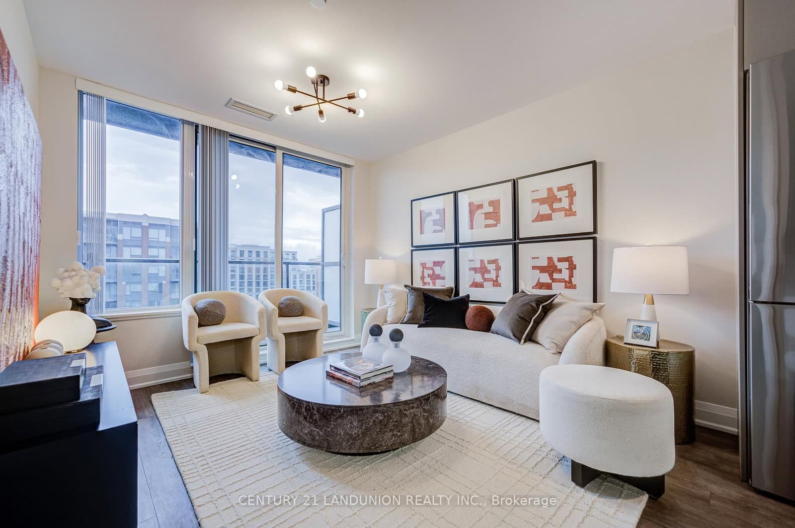 18 Uptown Drive, Unit 808 - Image 4