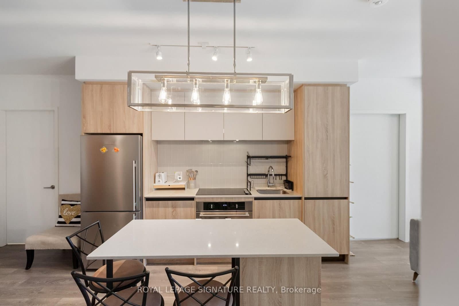 8 Beverley Glen Boulevard, Unit 228 - Image 3