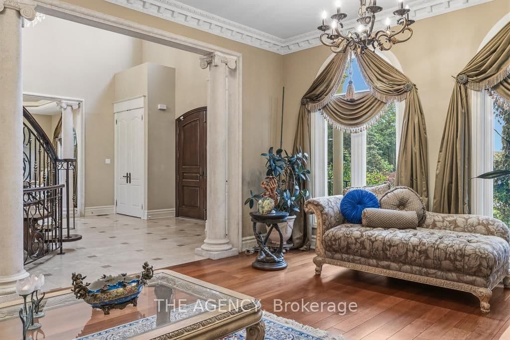 16 DEW DROP Court - Image 4