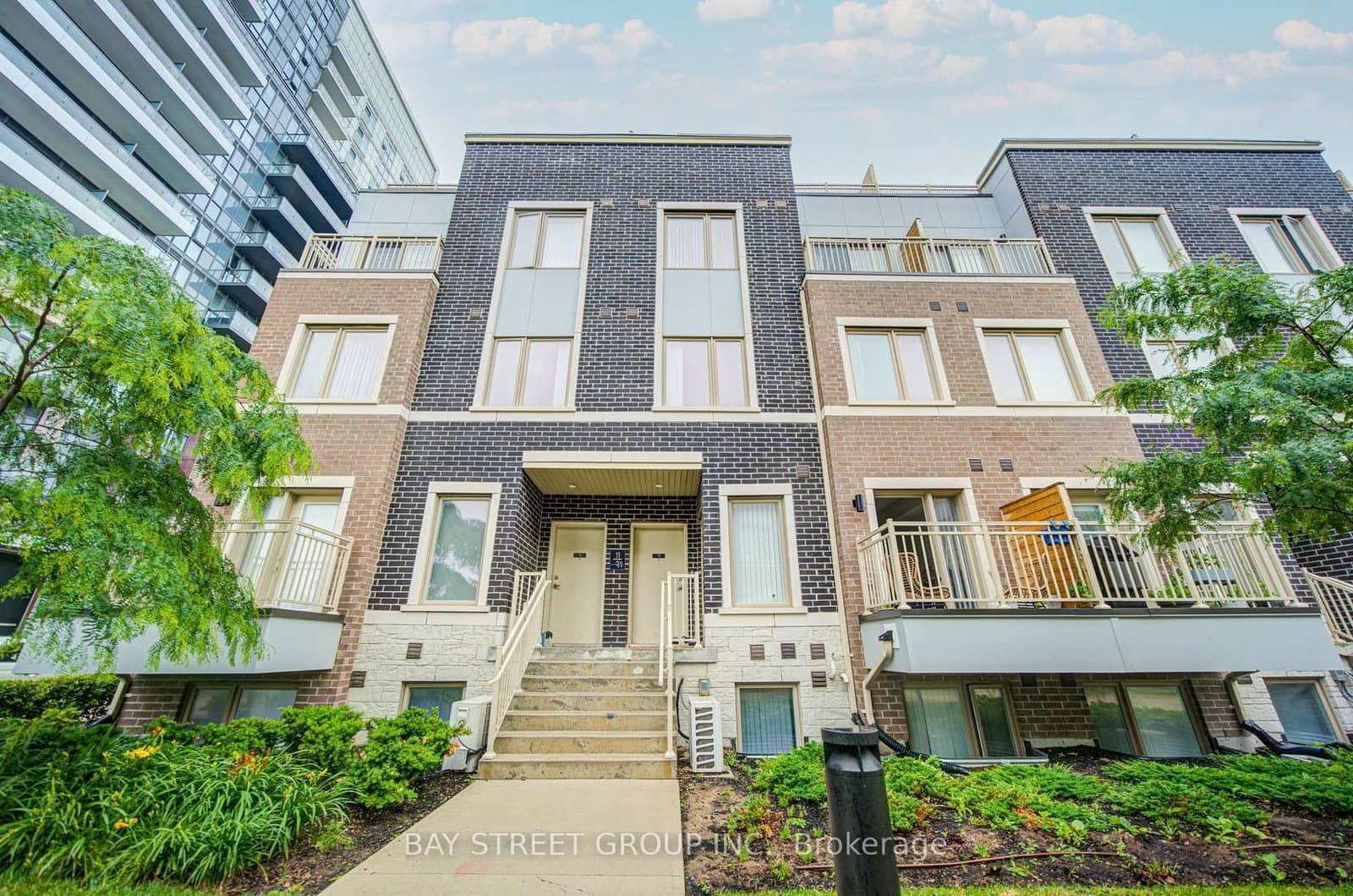 11 Honeycrisp Crescent, Unit TH3 - Image 1
