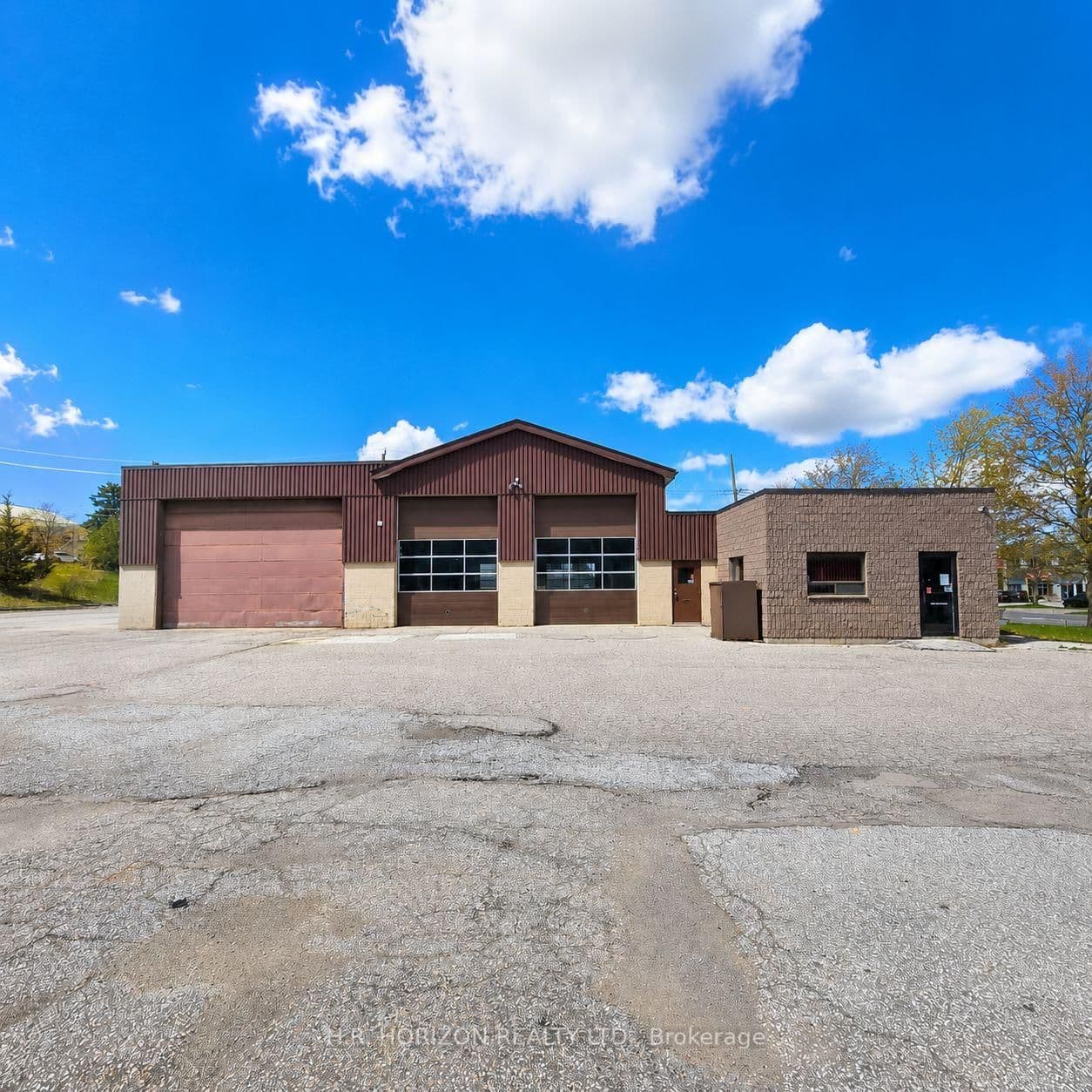 60 Industrial Parkway N - Image 2