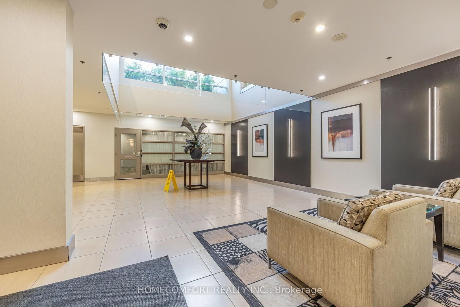 55 South Town Centre Boulevard, Unit 517 - Image 5