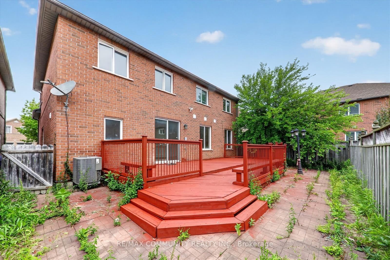 29 River Forest Street W - Image 5
