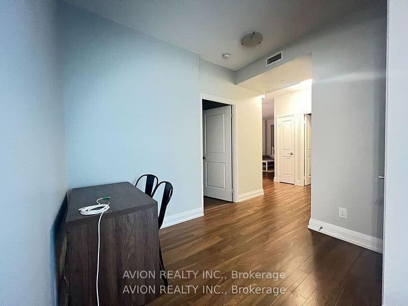 7167 Yonge Street, Unit 412 - Image 6