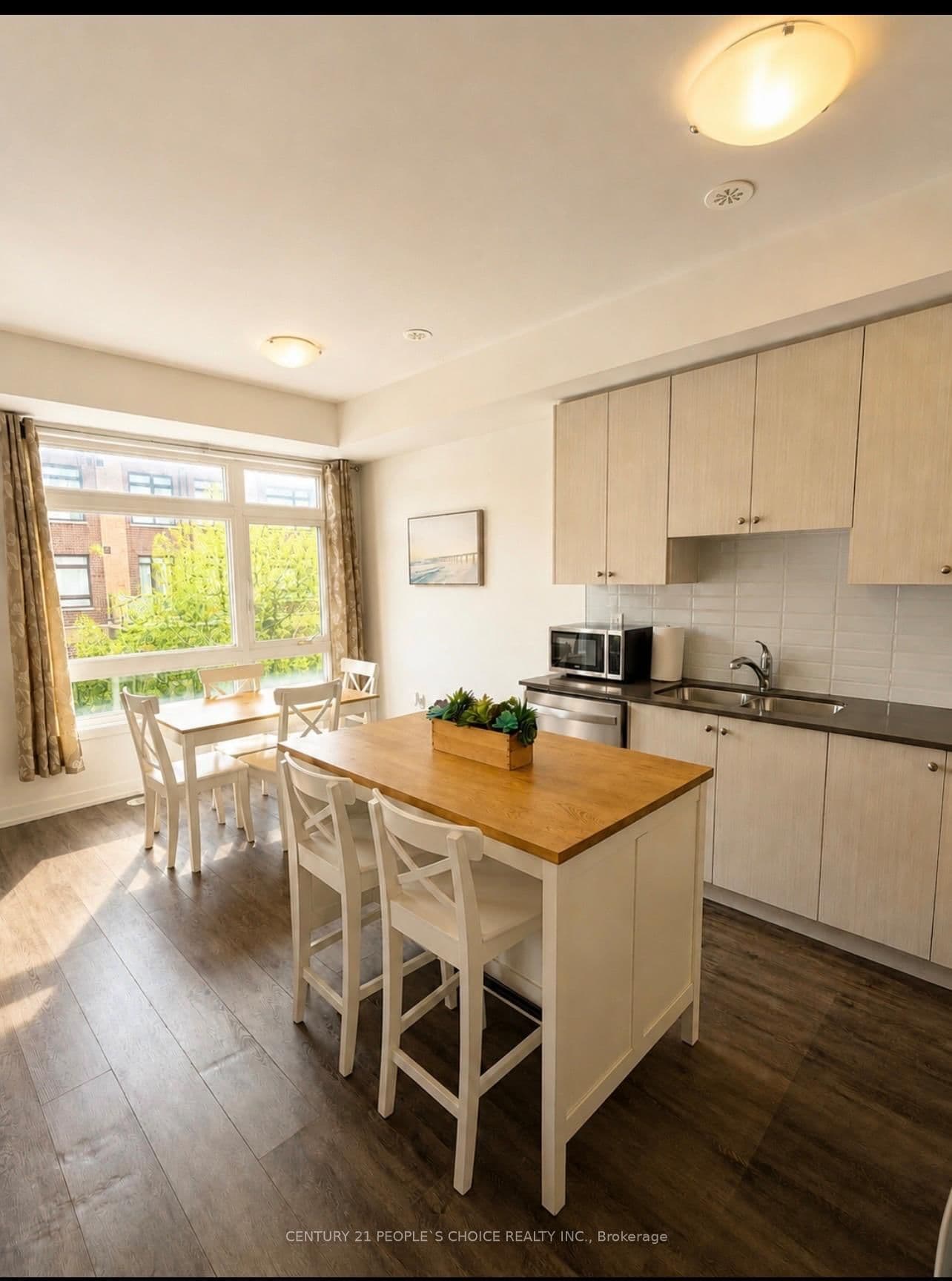 10 Tauton Street - Image 2