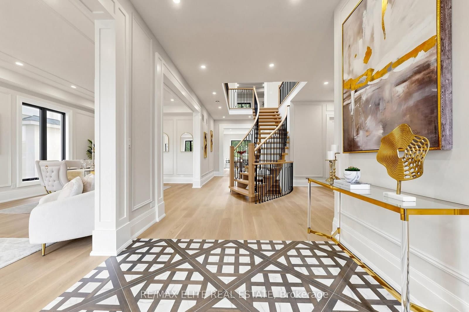 160 Lawrence Avenue - Image 3