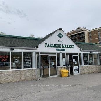 7509 Yonge Street, Unit C - Image 1