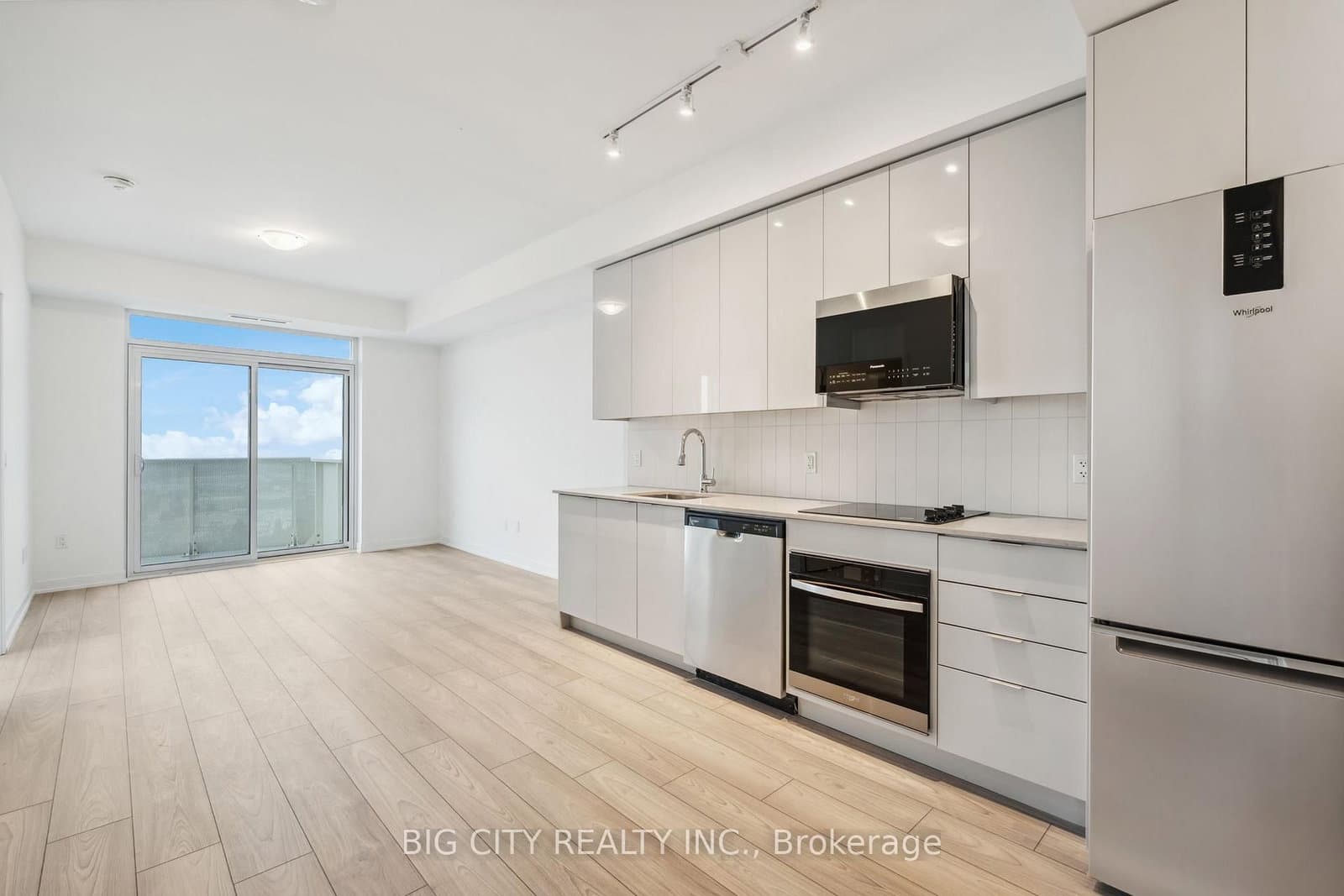 498 Caldari Road, Unit 2328 - Image 3