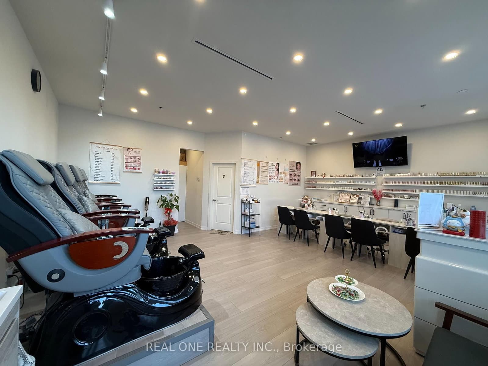 8392 kennedy Road, Unit 2 - Image 3