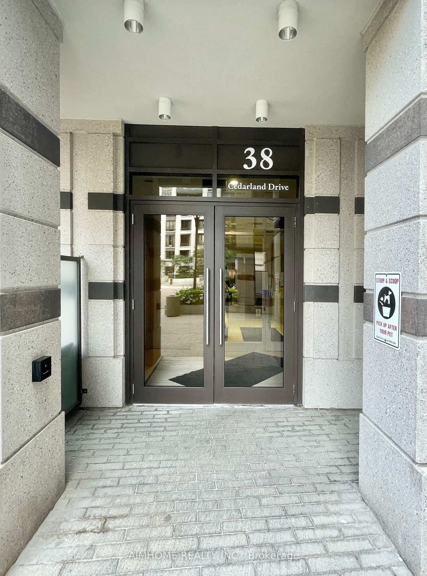 38 Cedarland Drive, Unit 915 - Image 2