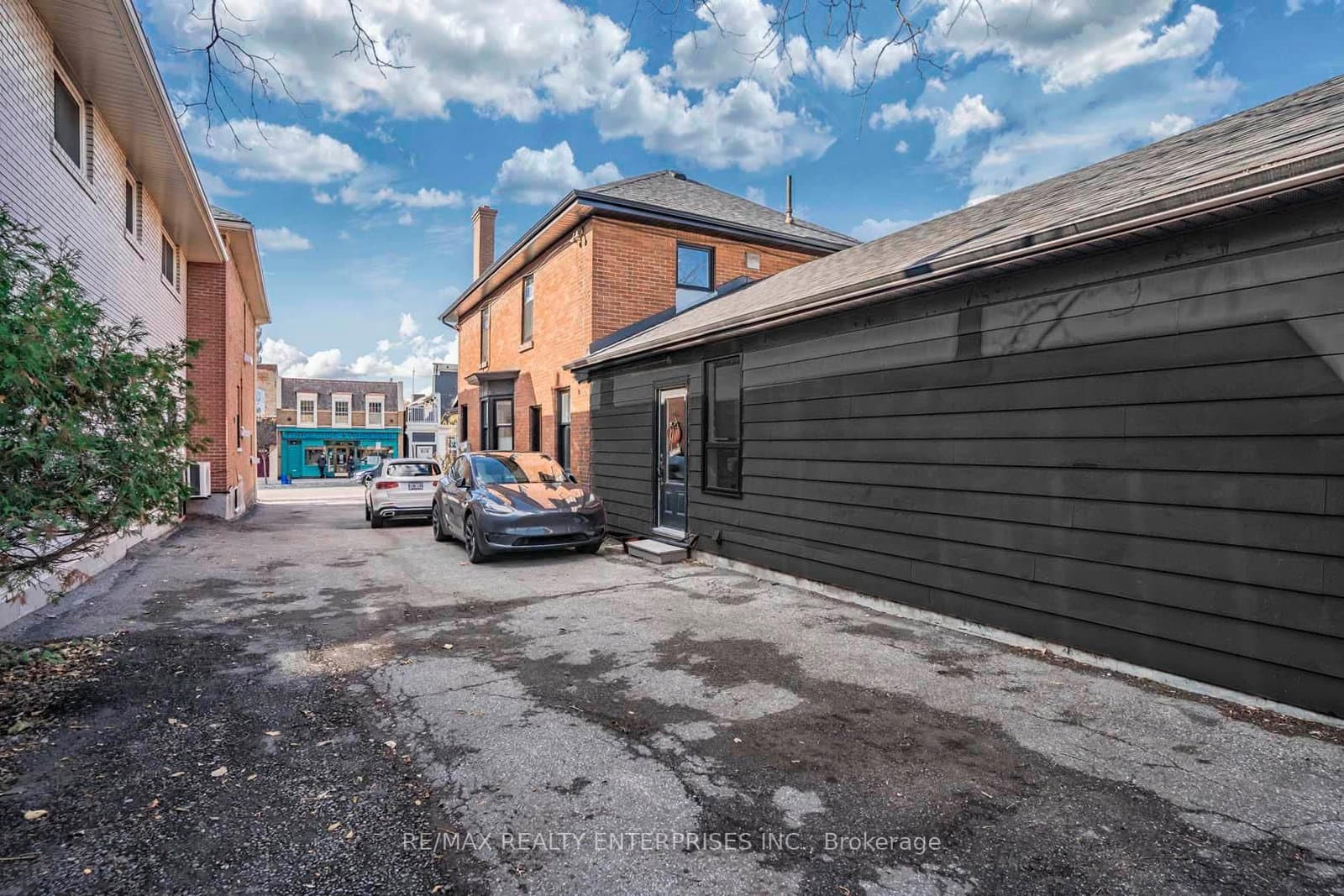 79 Main Street N, Unit Main floor rear - Image 6