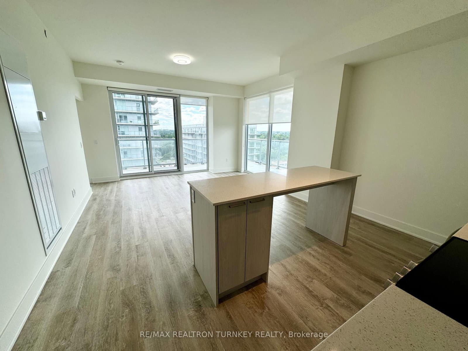 185 Deerfield Road, Unit 903 - Image 5
