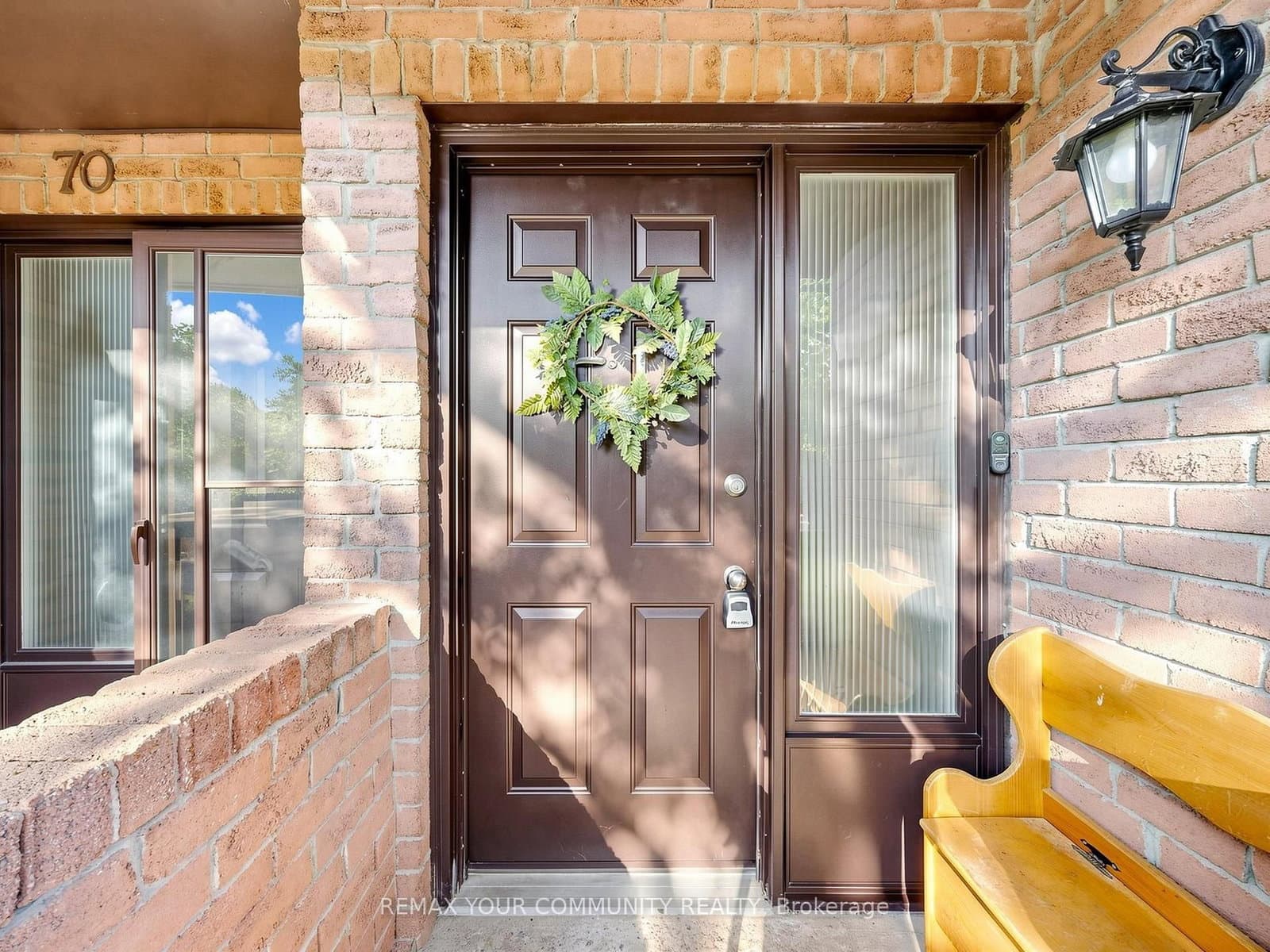 72 Ashglen Way, Unit 16 - Image 3