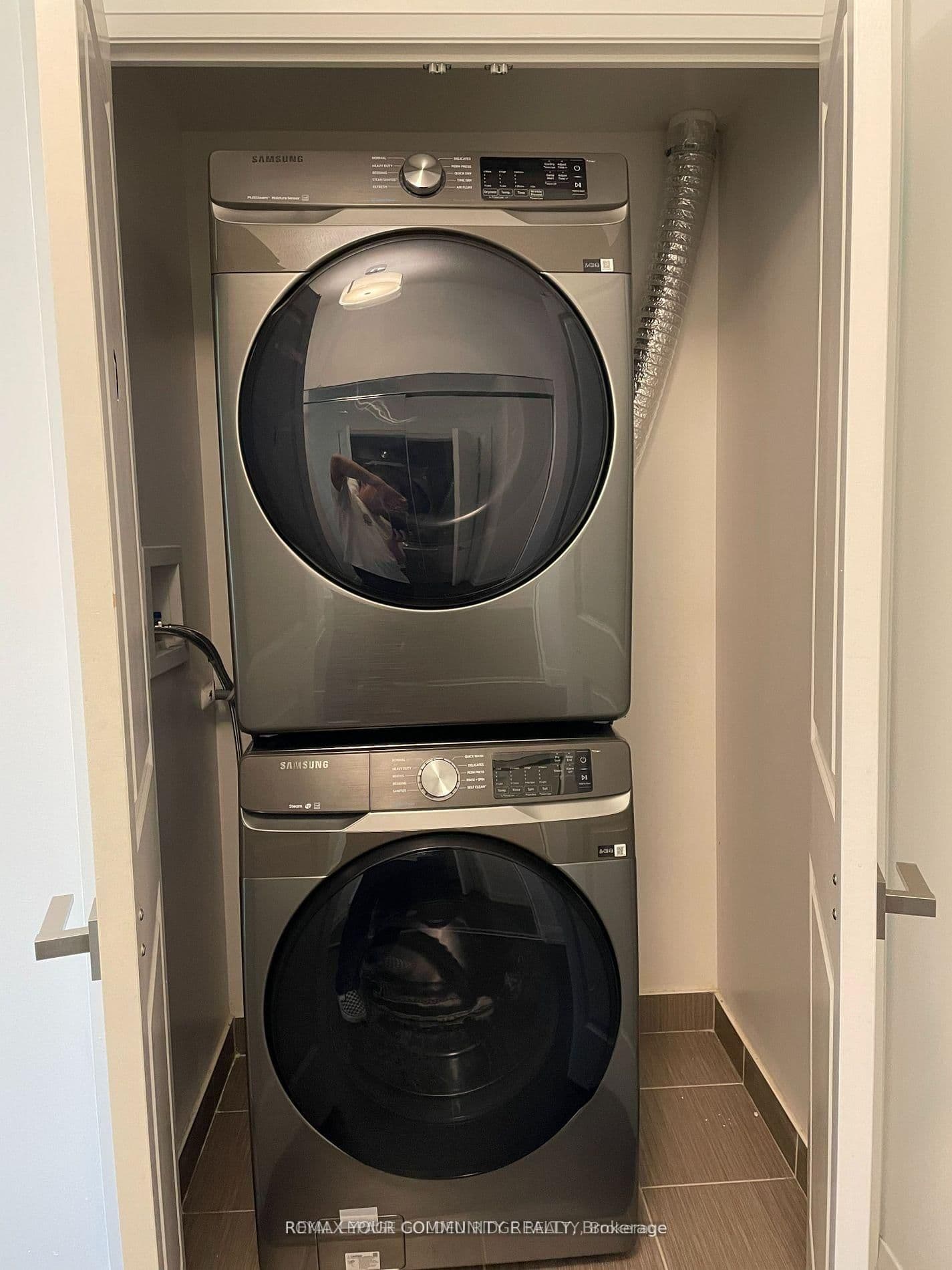 7161 YONGE Street, Unit 2231 - Image 6