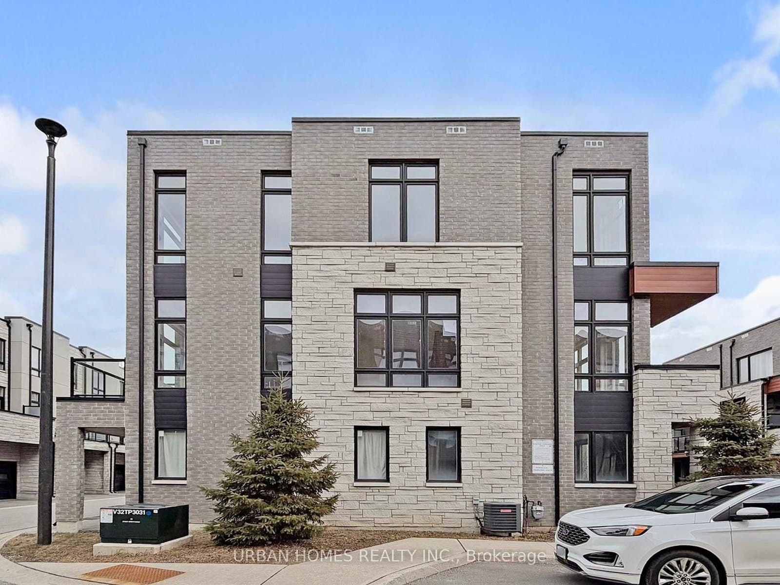 41 Gerussi Street - Image 2