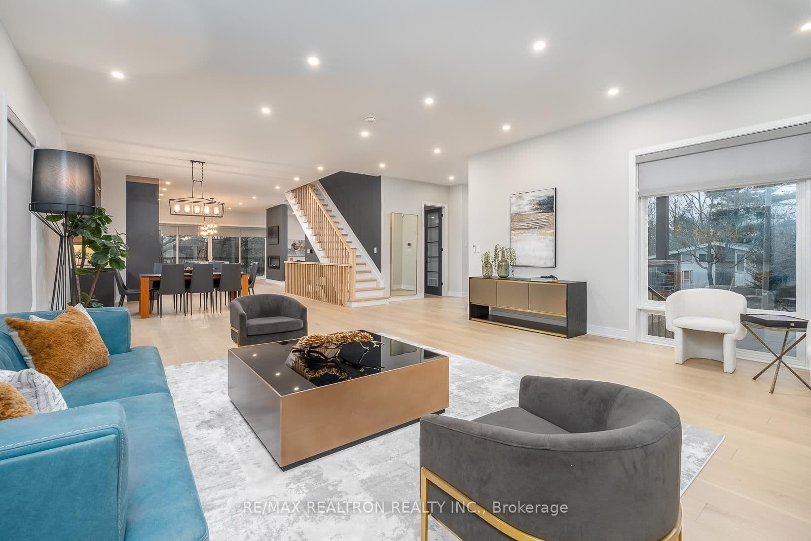 70 Collins Crescent - Image 5