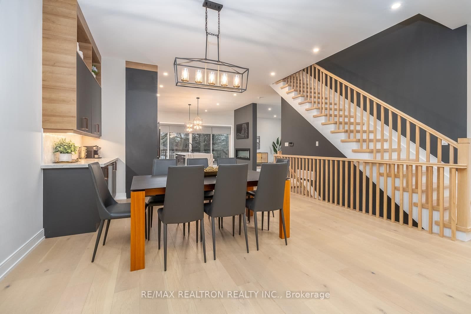 70 Collins Crescent - Image 6