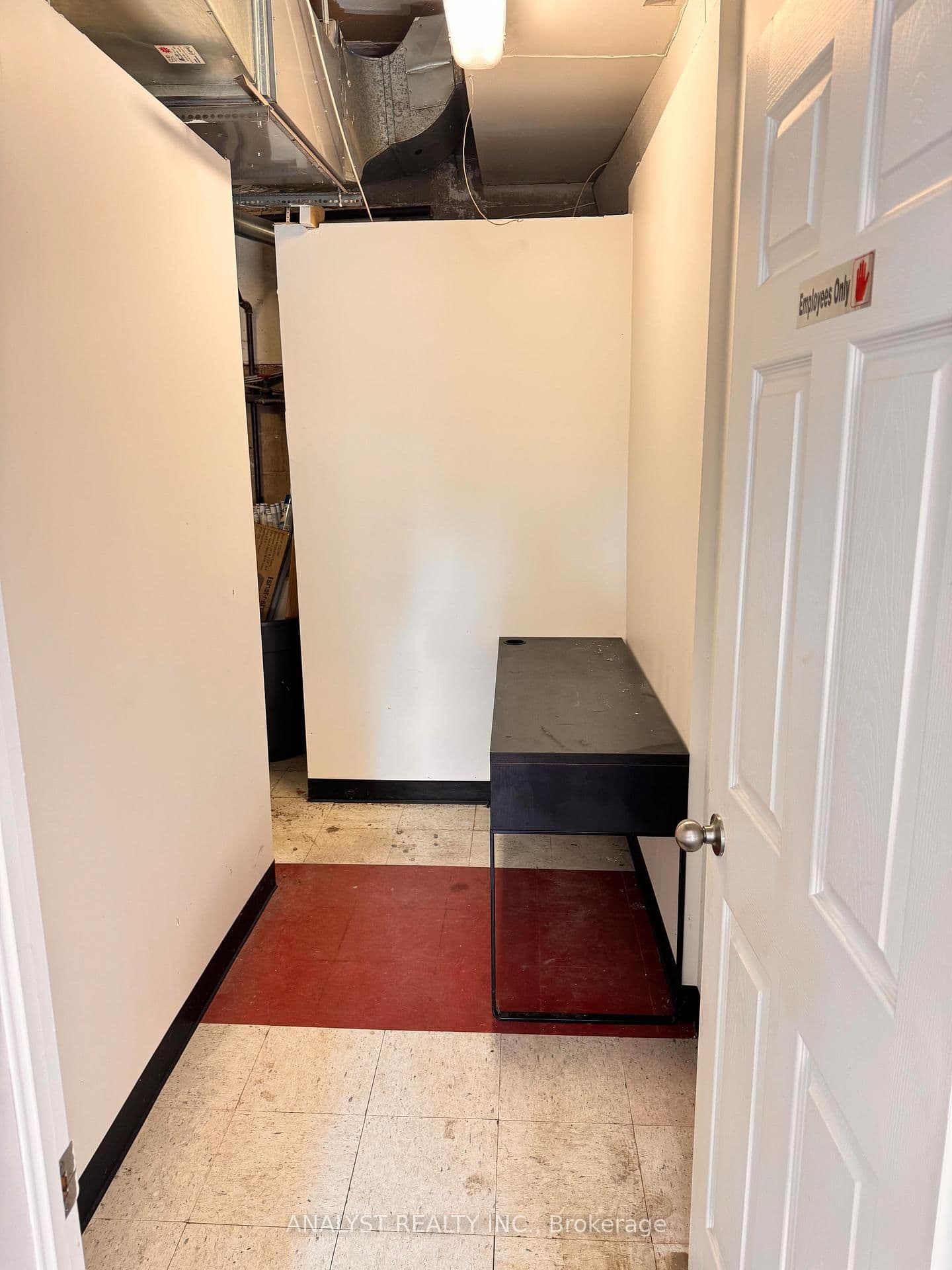 17-25 Alexander Road - Image 4