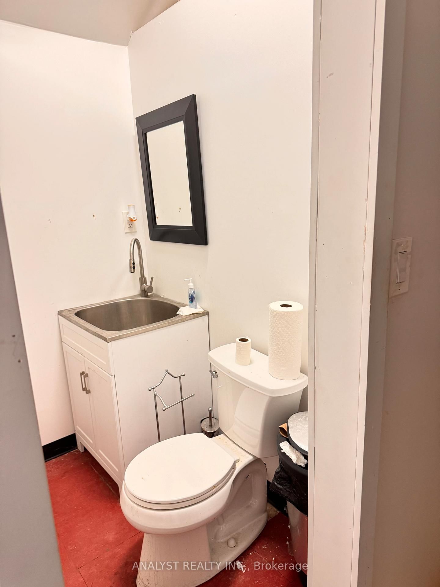 17-25 Alexander Road - Image 5