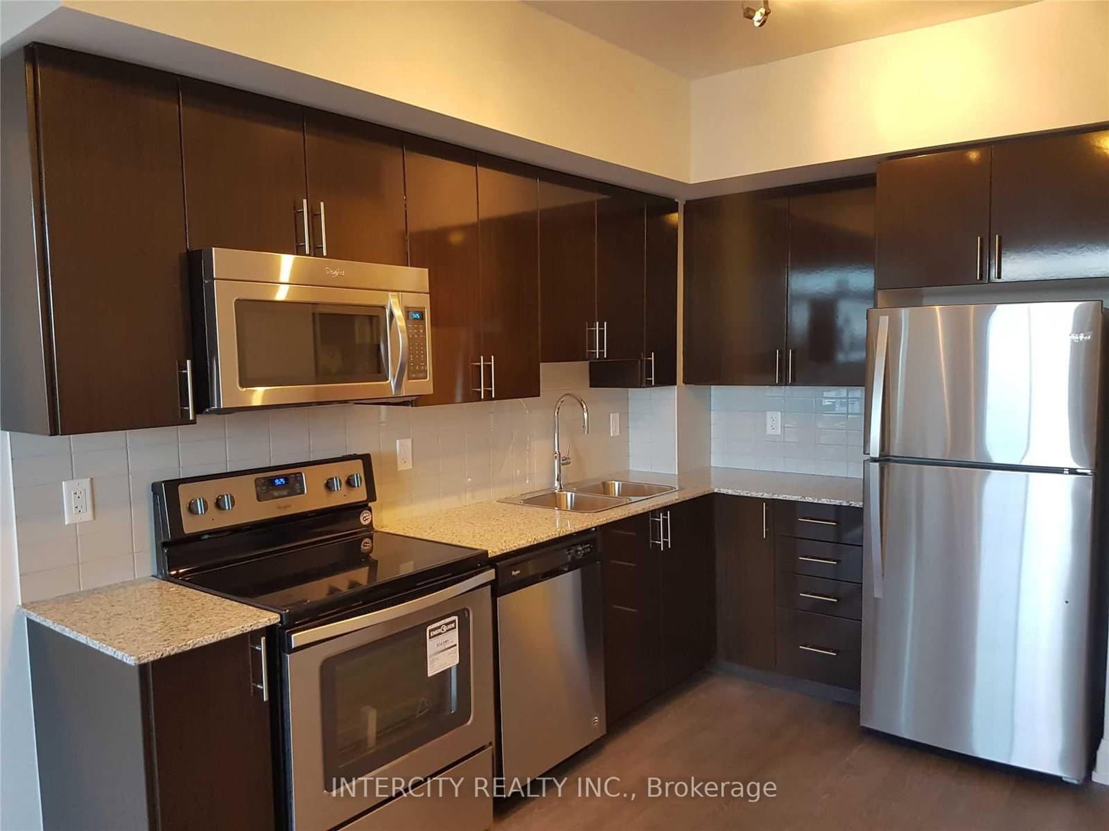 7890 Bathurst Street, Unit 2011 - Image 1