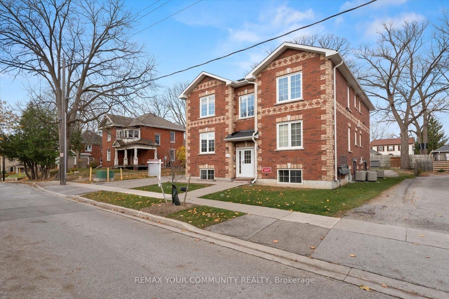 443 Timothy Street - Image 2