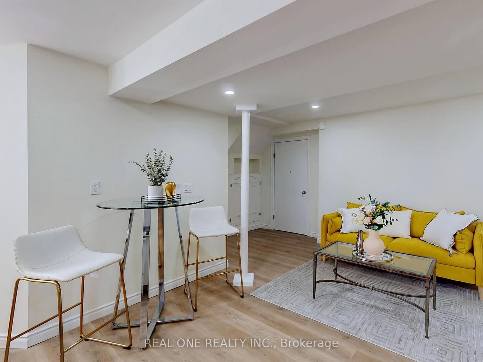 47 Lowe Boulevard - Image 3