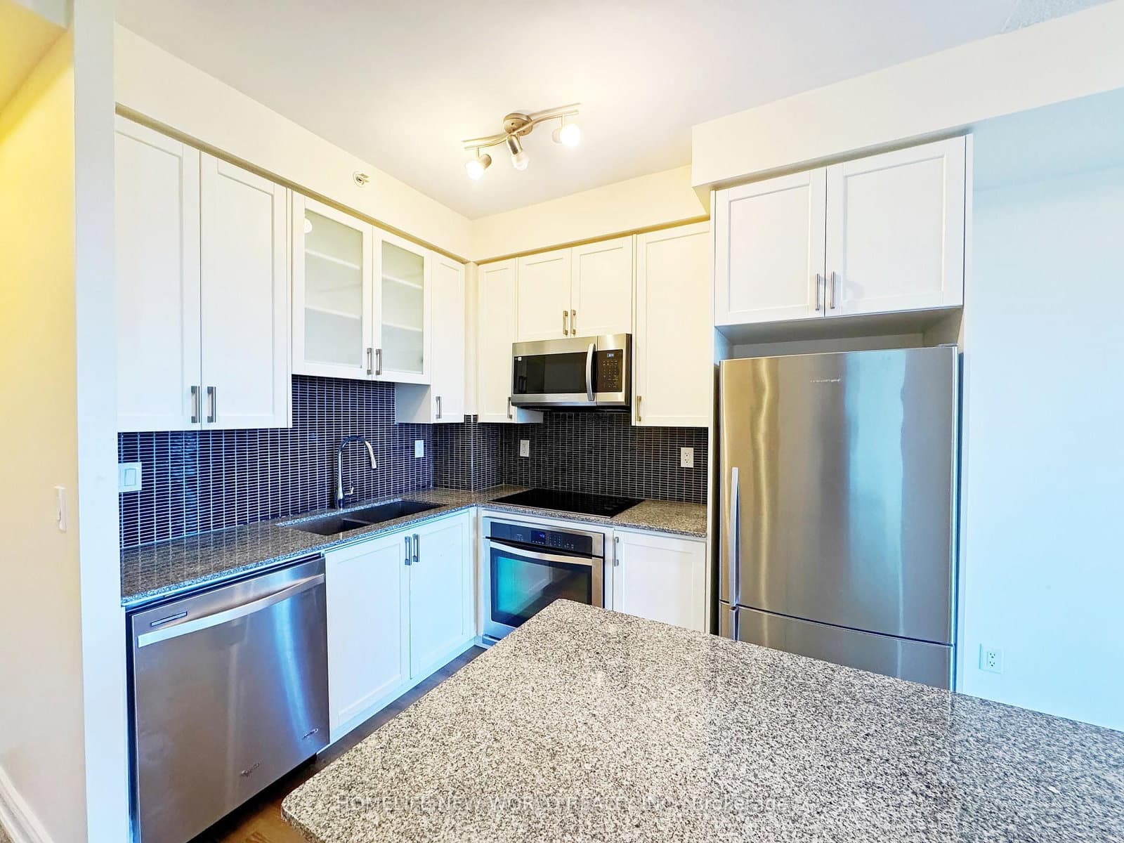 9090 Yonge Street, Unit 603B - Image 2