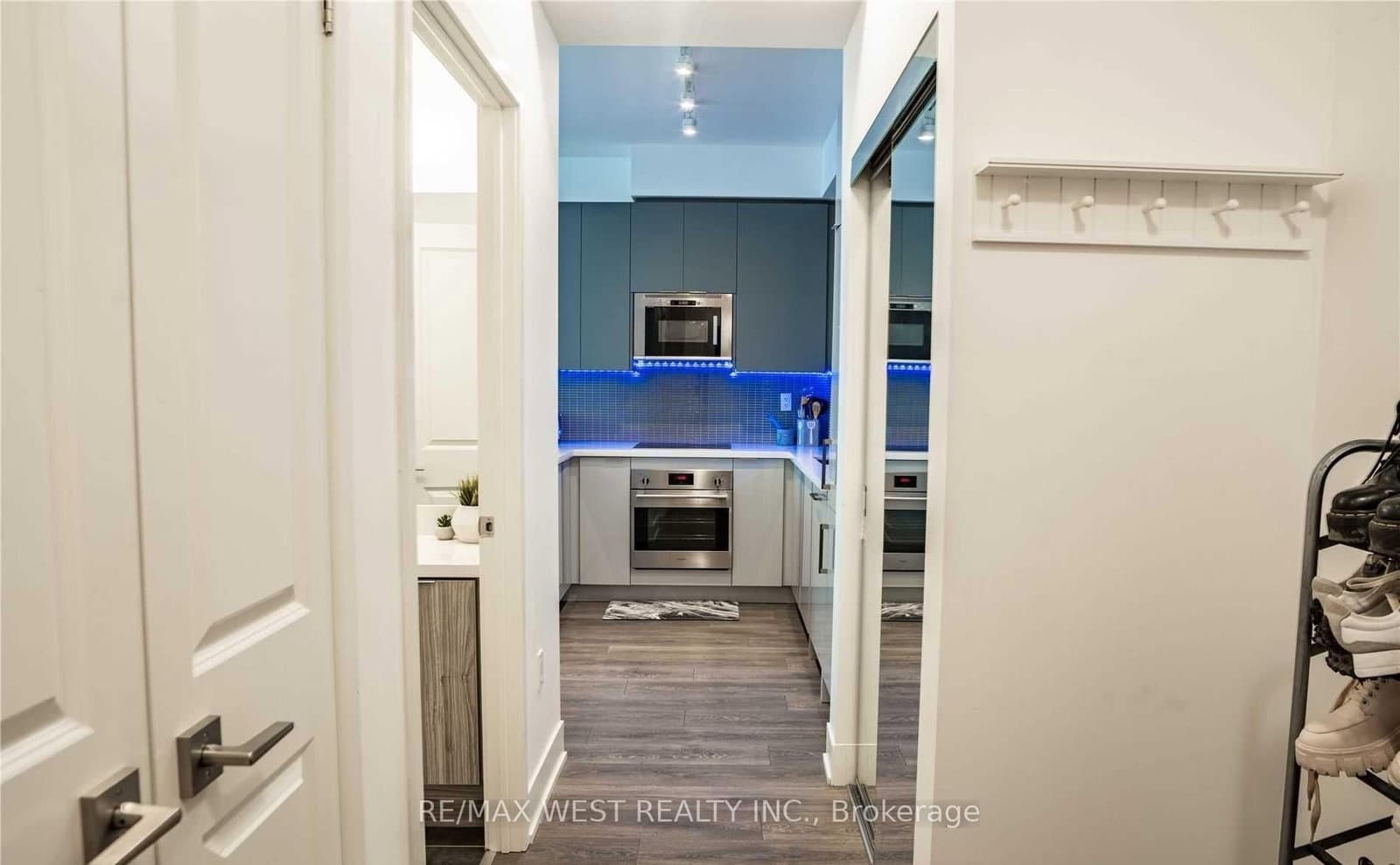 2908 Highway 7 Road, Unit 1910 - Image 3