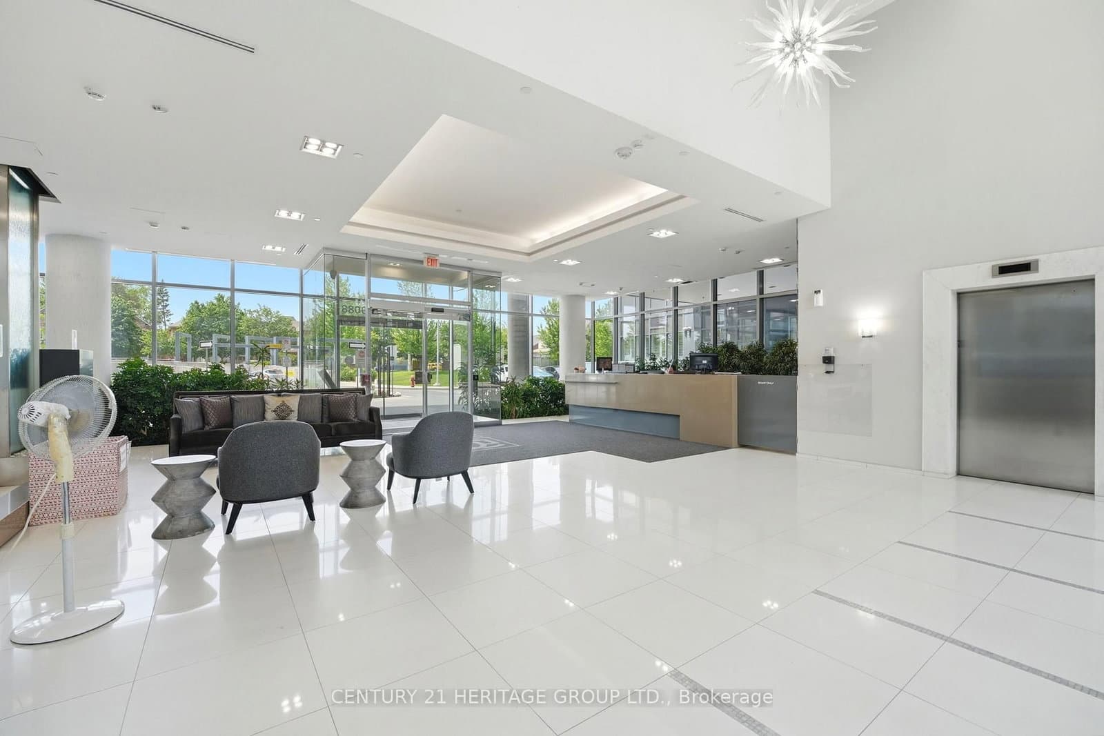 9090 Yonge Street, Unit 1106B - Image 4