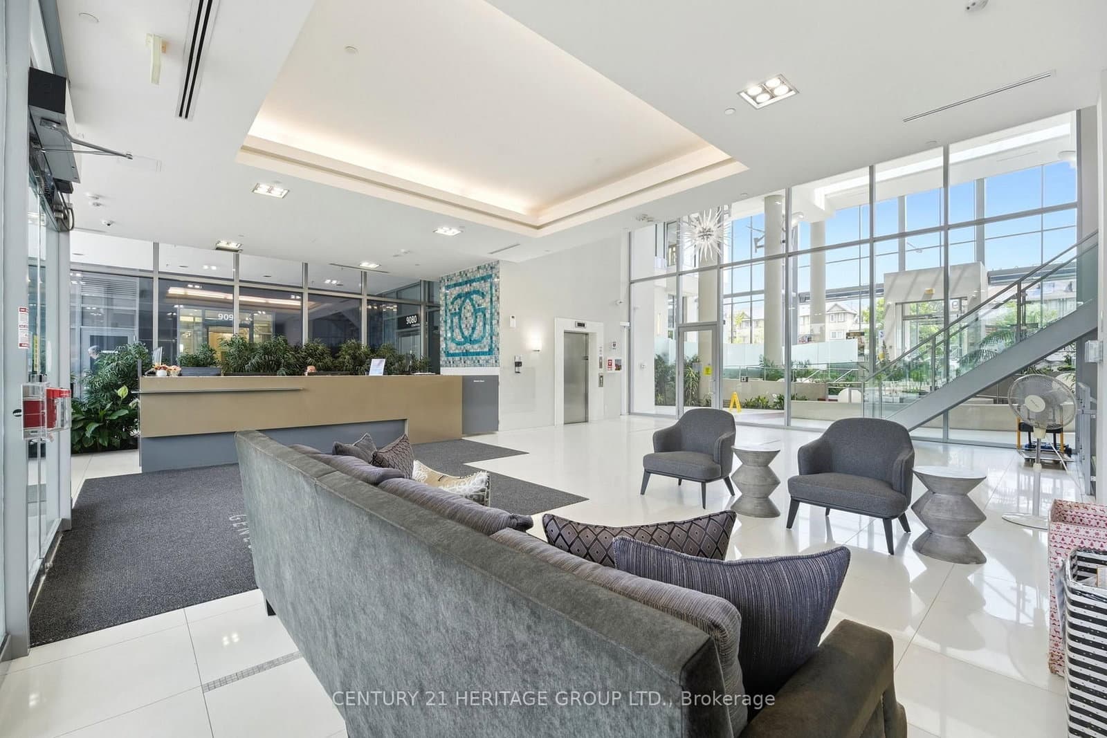 9090 Yonge Street, Unit 1106B - Image 5