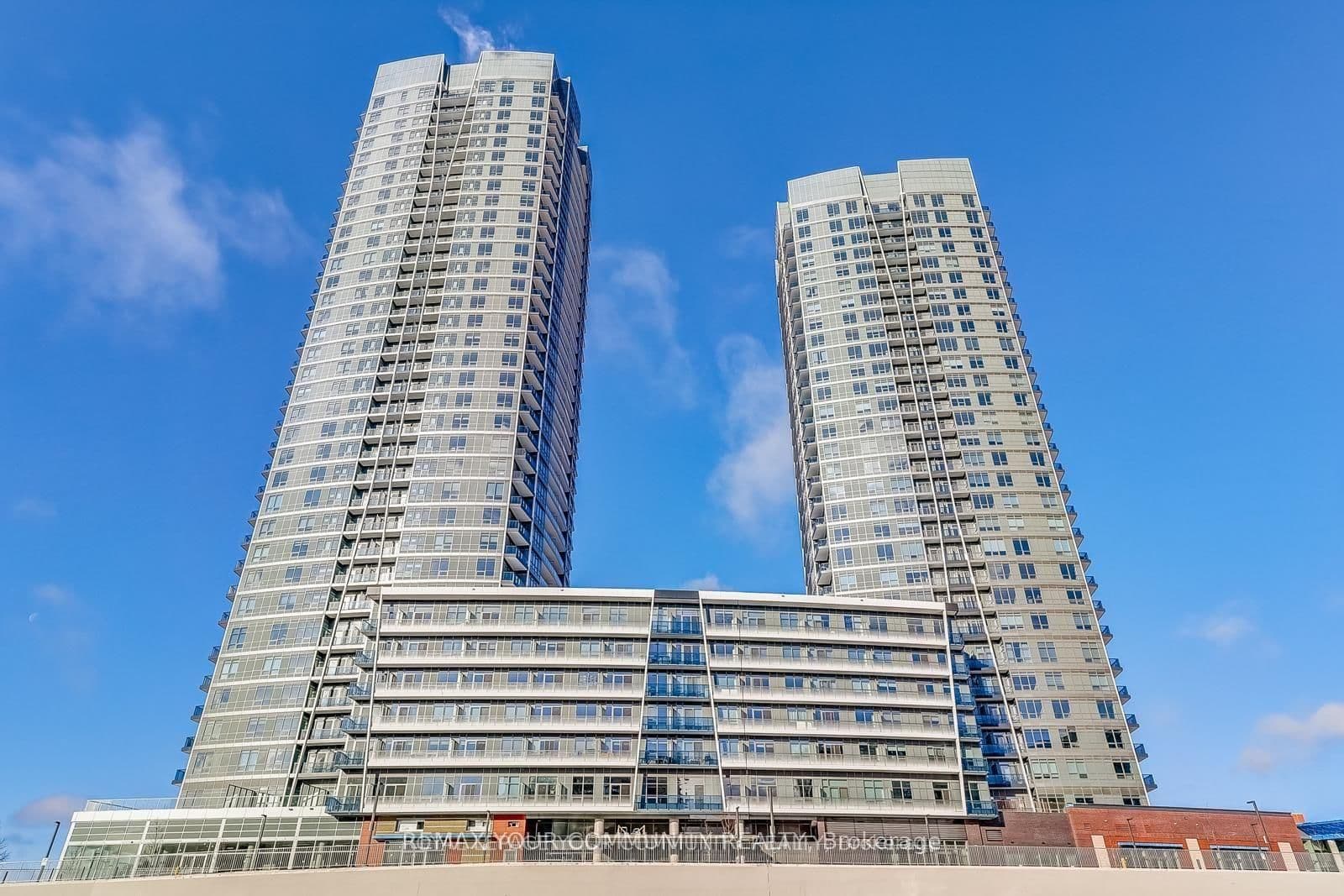 30 Upper Mall Way, Unit 3006 - Image 1