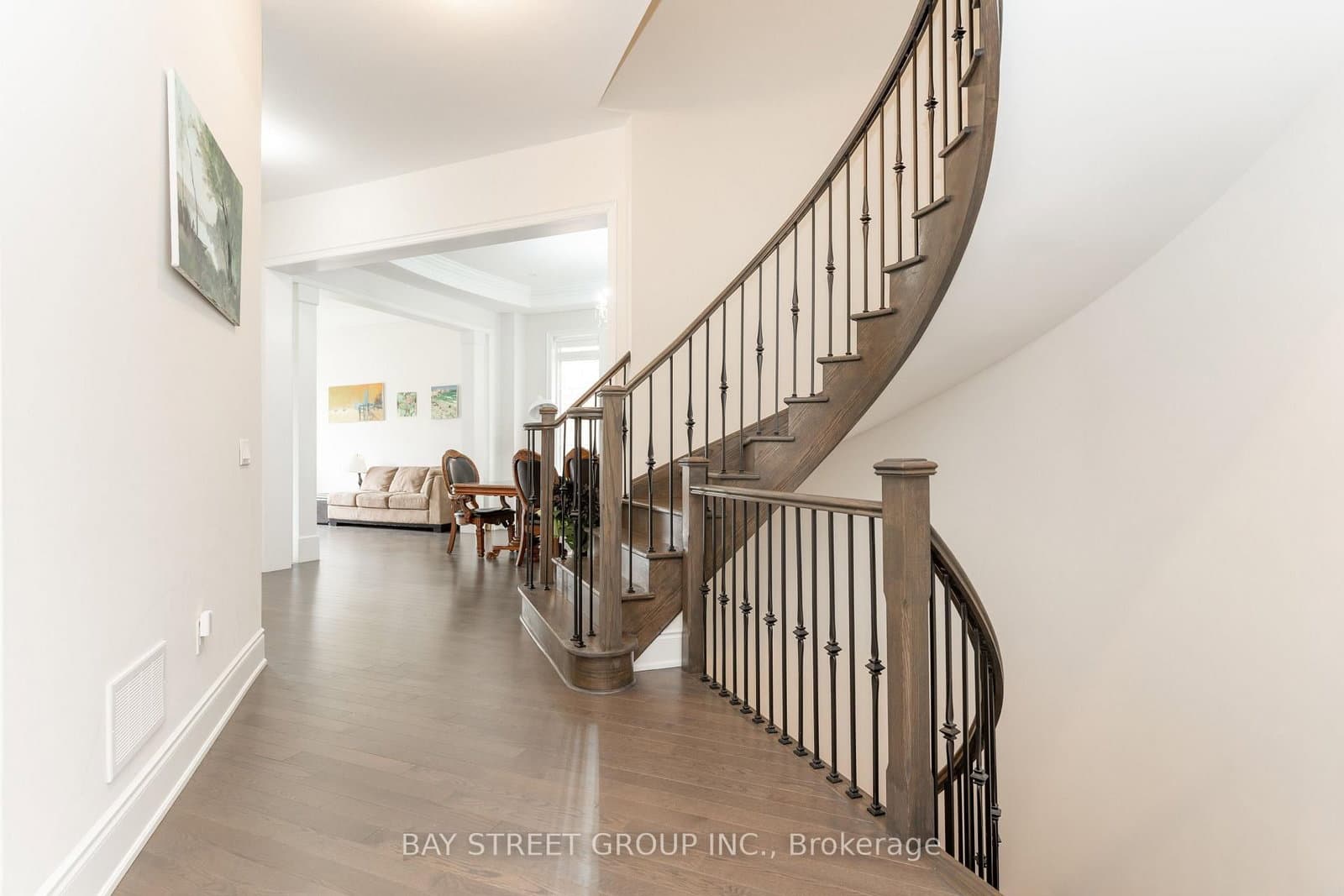 67 Nave Street - Image 6
