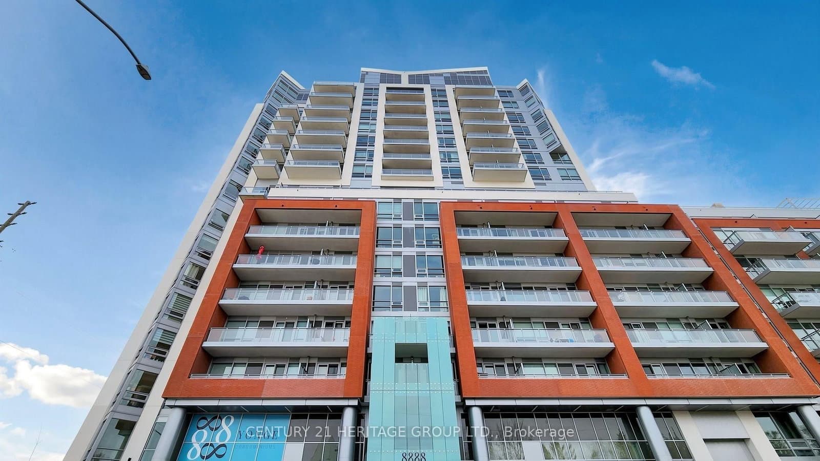 8888 Yonge Street, Unit 622 - Image 2