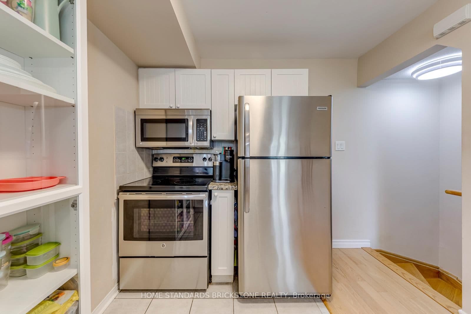 306 John Street, Unit 291 - Image 4